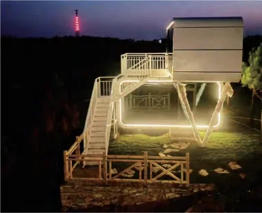 Interieur met grote ramen